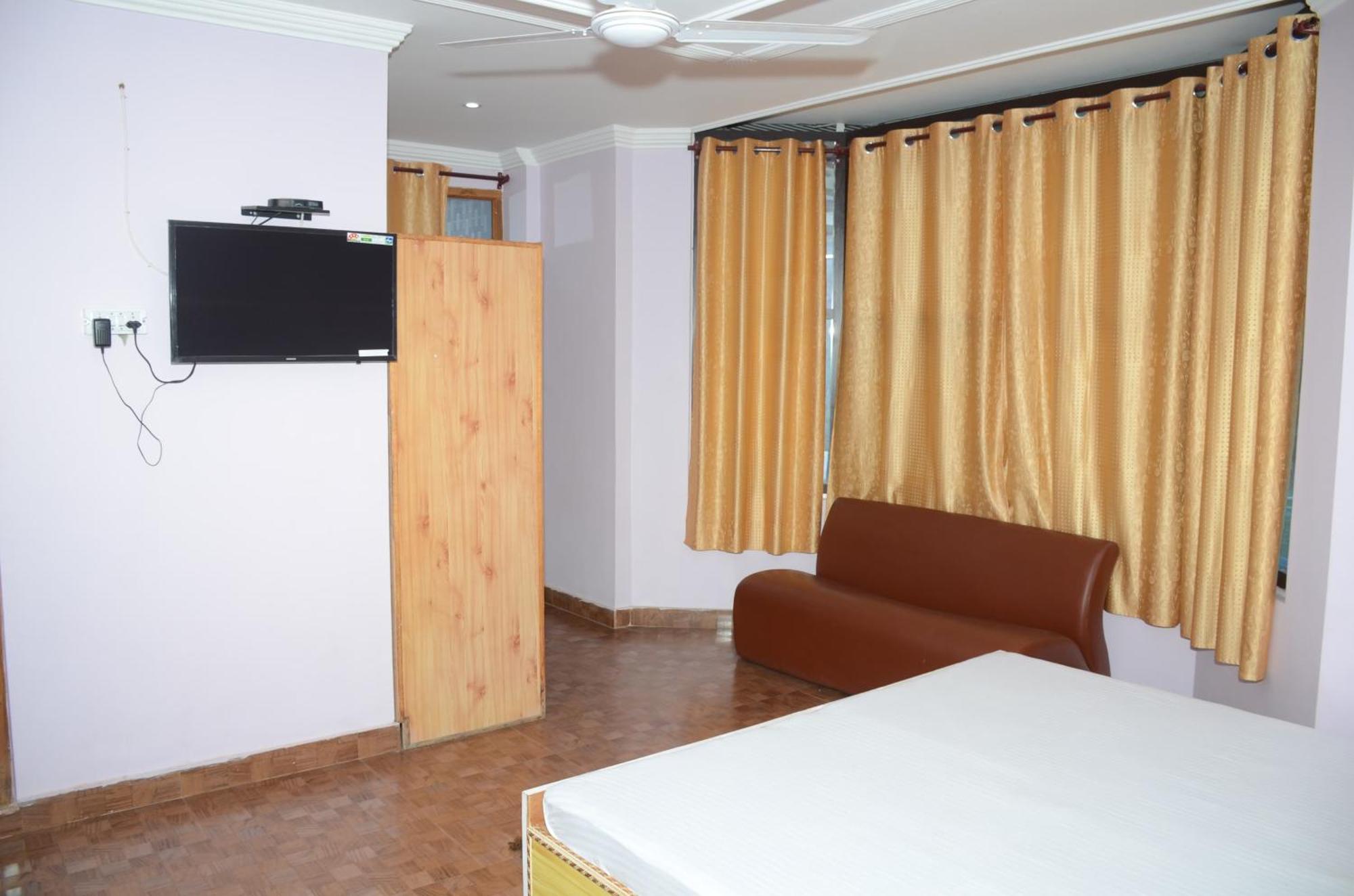 Hotel Alpine View Sarahan Exterior photo